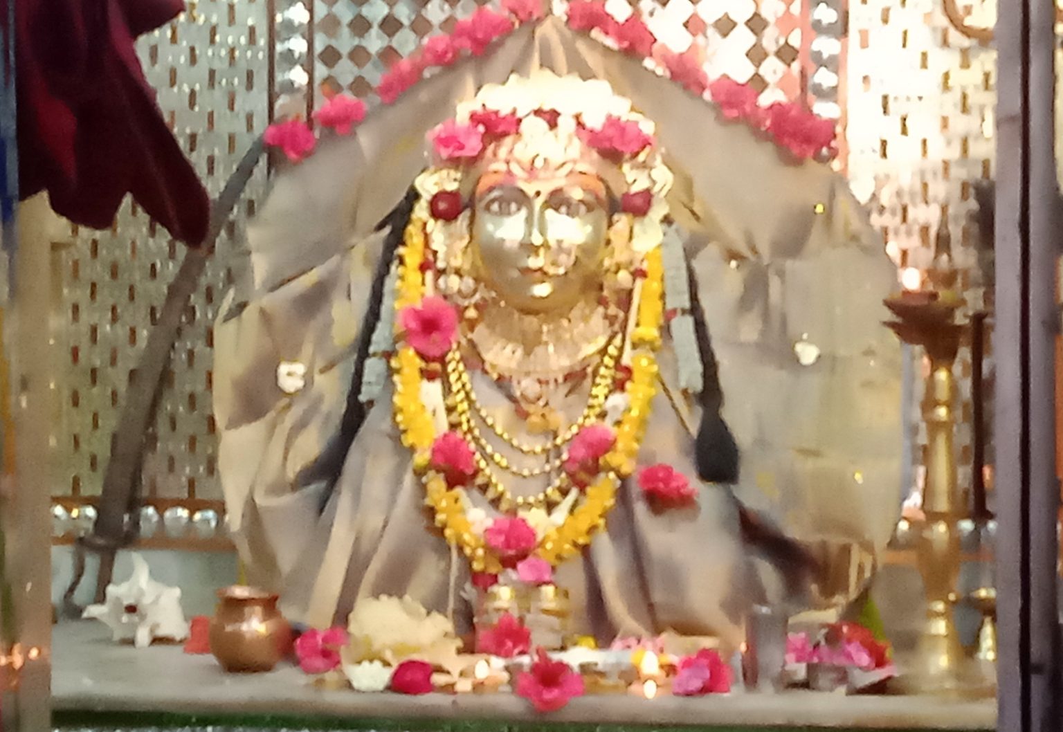 शादी के बाहर संबंध अब अपराध नहीं, पढ़ें सुप्रीम कोर्ट के फैसले की 10 खास बातें शादी के बाहर संबंध अब अपराध नहीं, पढ़ें सुप्रीम कोर्ट के फैसले की 10 खास बातें